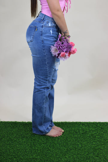 High Waisted Jean