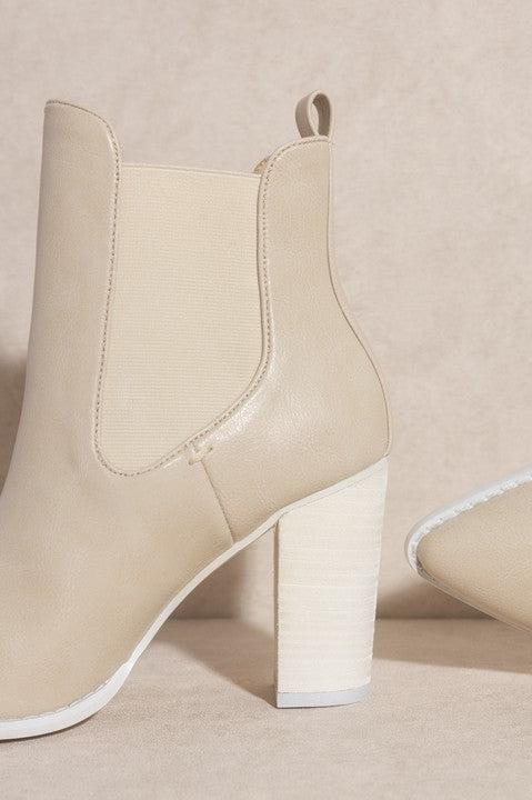 Oasis Society Esmee - Chelsea Boot Heel